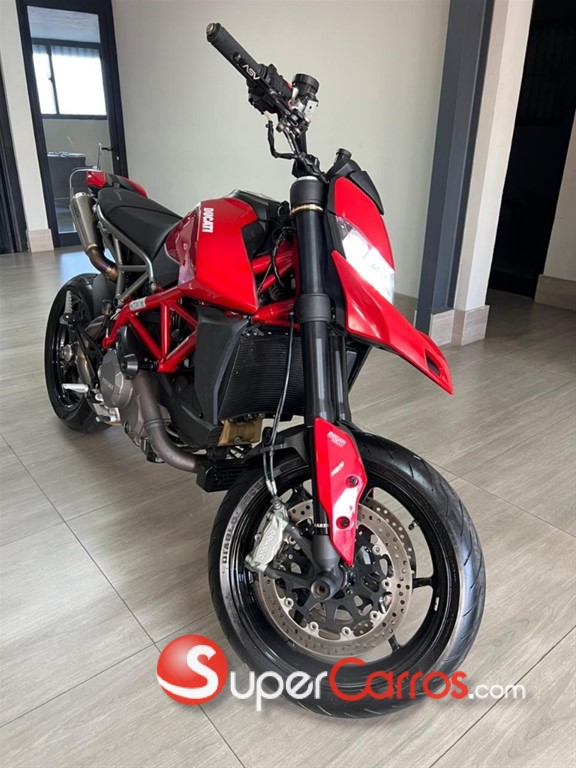 2019 Ducati Hypermotard — foto 8 / 12