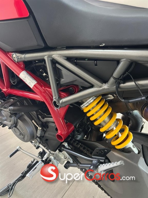 2019 Ducati Hypermotard — foto 9 / 12