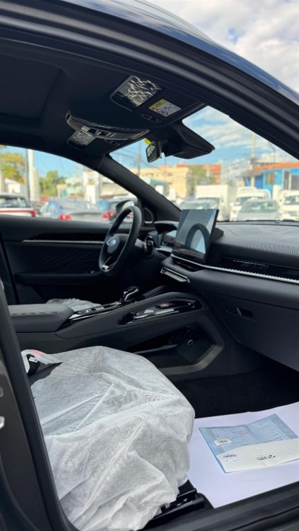 2027 Geely COOLRAY — foto 3 / 9