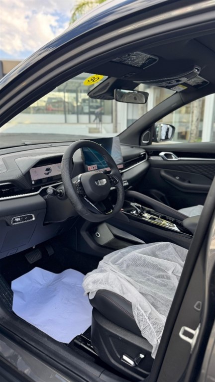 2027 Geely COOLRAY — foto 5 / 9