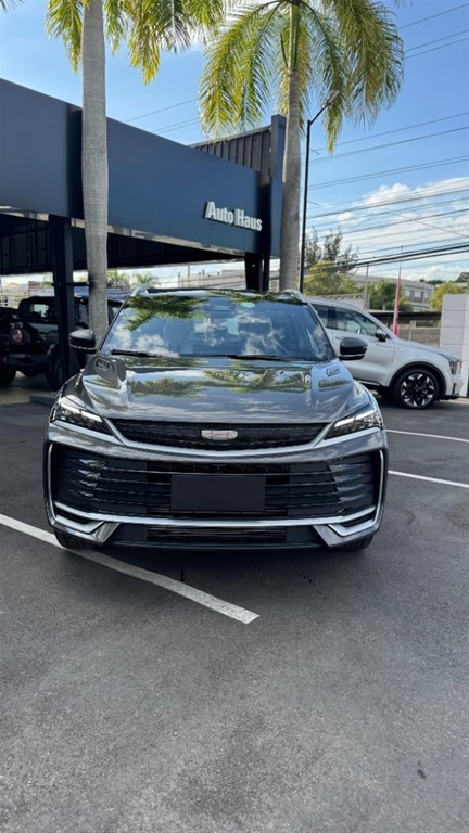 2027 Geely COOLRAY — foto 6 / 9