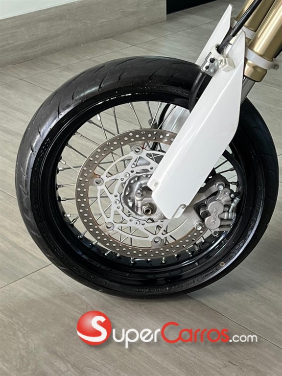 2019 Suzuki DRZ 400 SM — foto 8 / 12