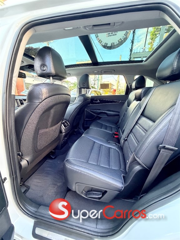 2020 Kia Sorento SX — foto 6 / 12