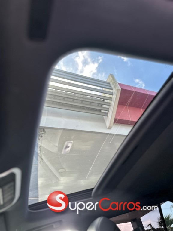 2023 Toyota Land Cruiser 200 VX-R — foto 10 / 12