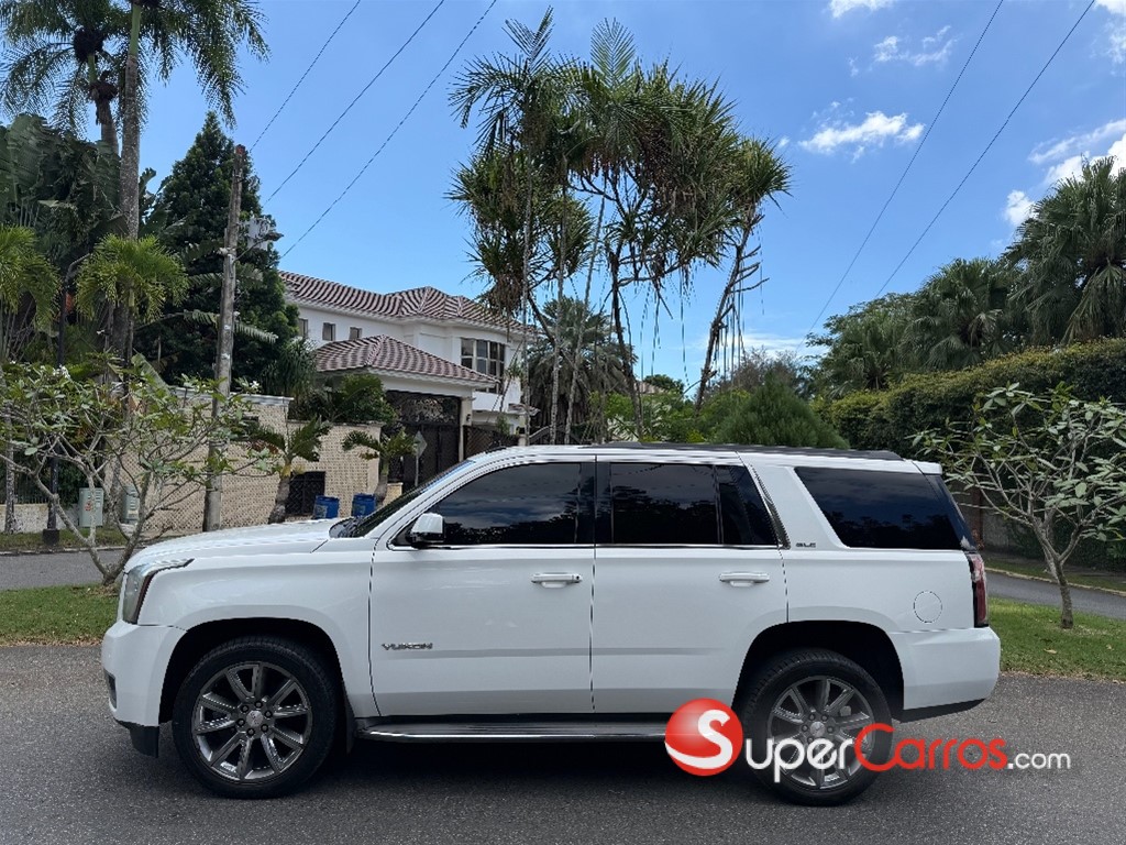 2015 GMC Yukon — foto 3 / 10