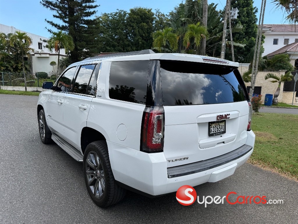 2015 GMC Yukon — foto 6 / 10