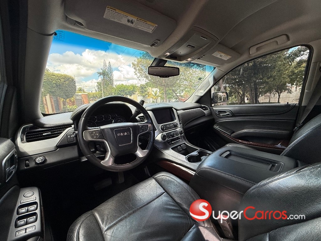 2015 GMC Yukon — foto 7 / 10