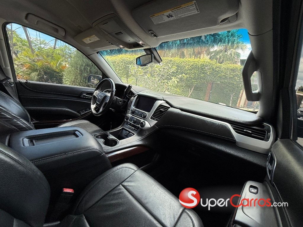 2015 GMC Yukon — foto 8 / 10