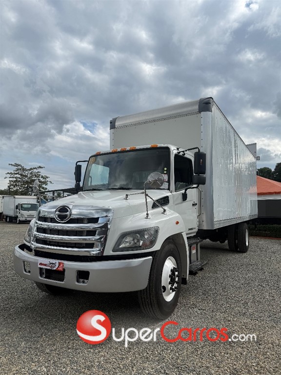 2019 Hino 338 — foto 2 / 6