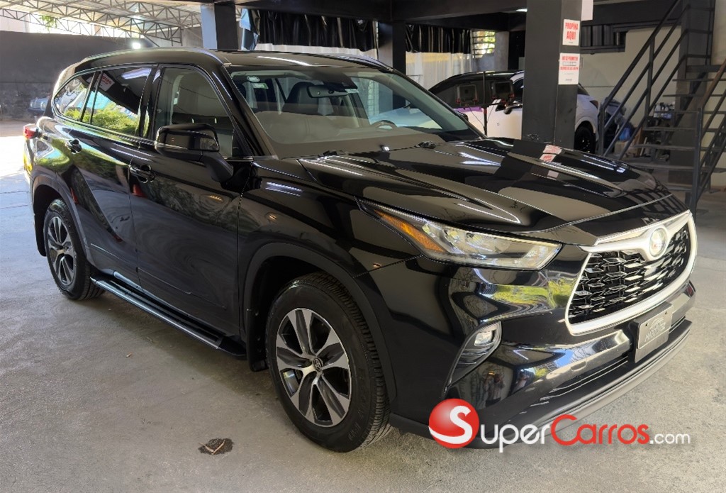 2020 Toyota Highlander XLE — foto 2 / 11