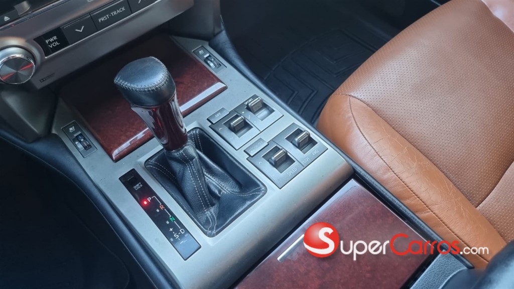2014 Lexus GX 460 — foto 9 / 11