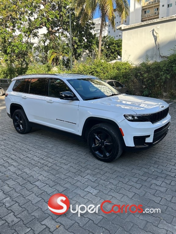 2021 Jeep Grand Cherokee L — foto 2 / 12