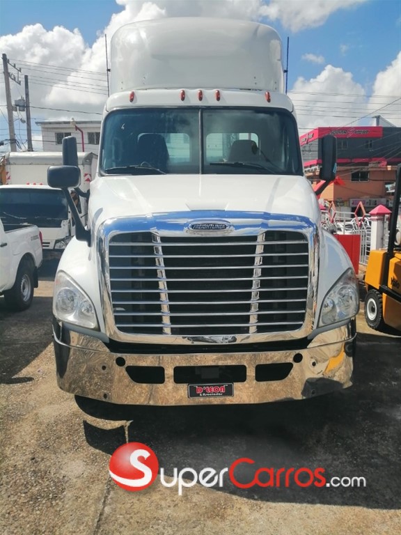 2017 Freightliner Cascadia — foto 3 / 10