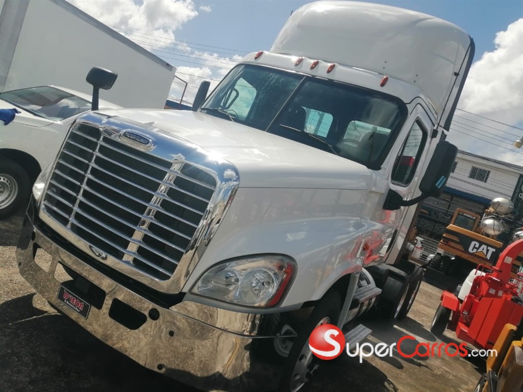 2017 Freightliner Cascadia — foto 4 / 10