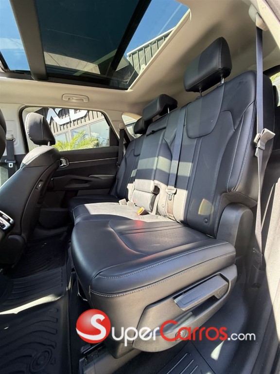 2021 Kia Sorento S — foto 9 / 12