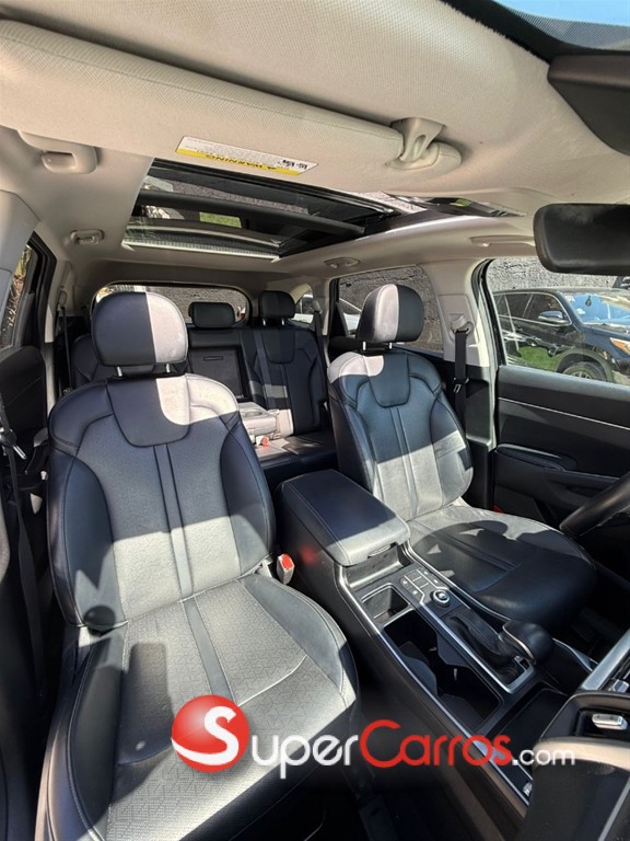 2021 Kia Sorento S — foto 11 / 12