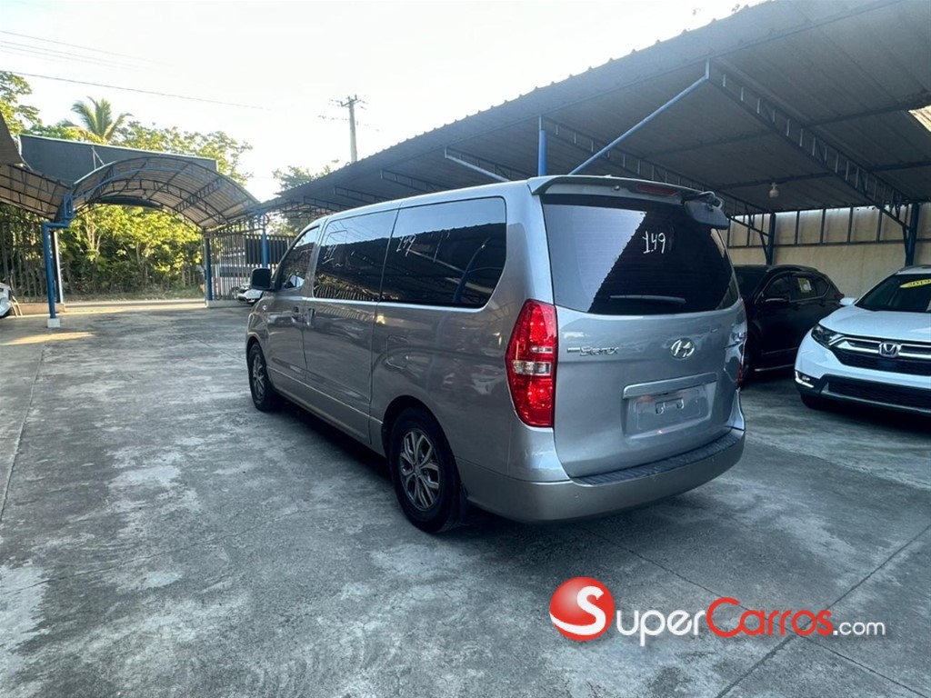2018 Hyundai Grand Starex — foto 3 / 8
