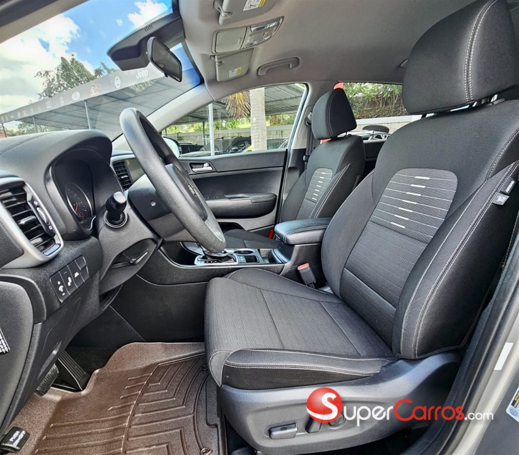 2021 Kia Sportage — foto 8 / 10