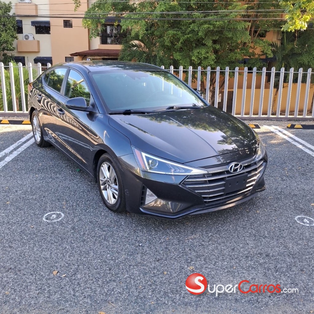 2020 Hyundai Elantra SEL — foto 3 / 10