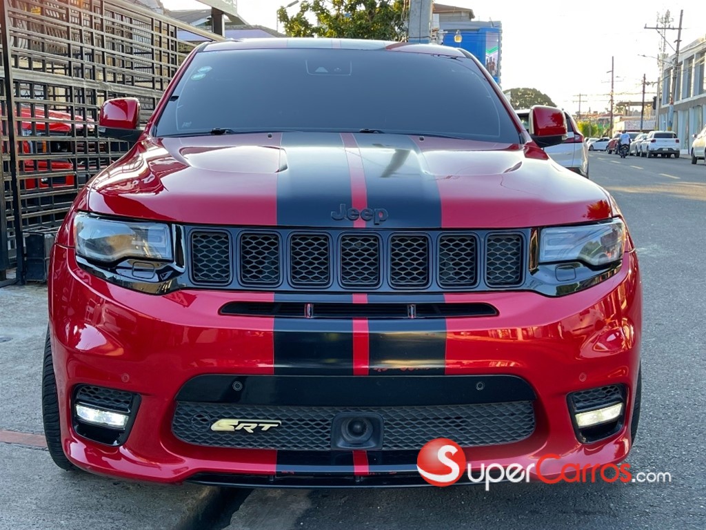 2019 Jeep Grand Cherokee SRT8 — foto 2 / 9