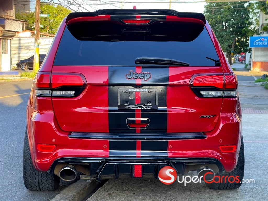 2019 Jeep Grand Cherokee SRT8 — foto 5 / 9
