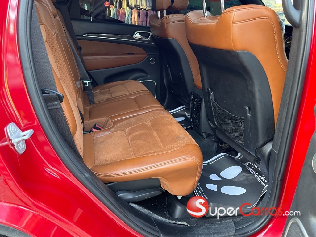 2019 Jeep Grand Cherokee SRT8 — foto 7 / 9