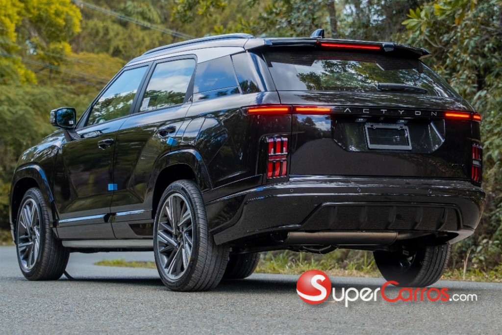 2027 KGM ACTYON SPORT — foto 2 / 7