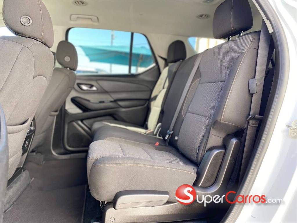 2021 Chevrolet Traverse LT — foto 5 / 12