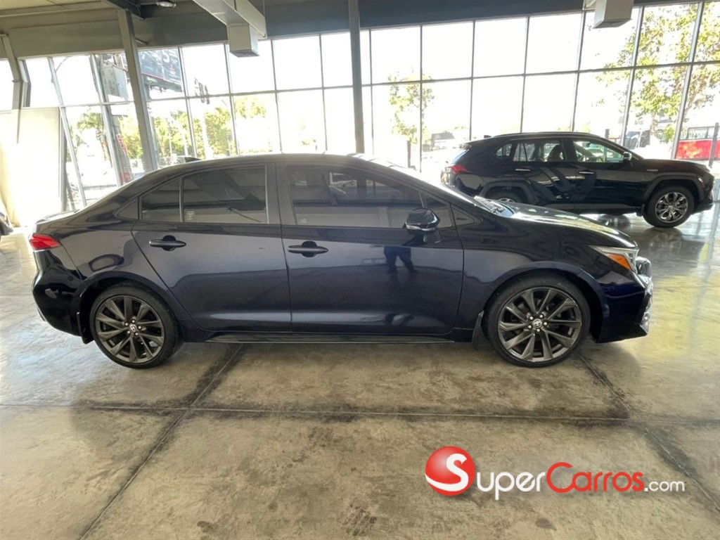 2023 Toyota Corolla SE — foto 3 / 9