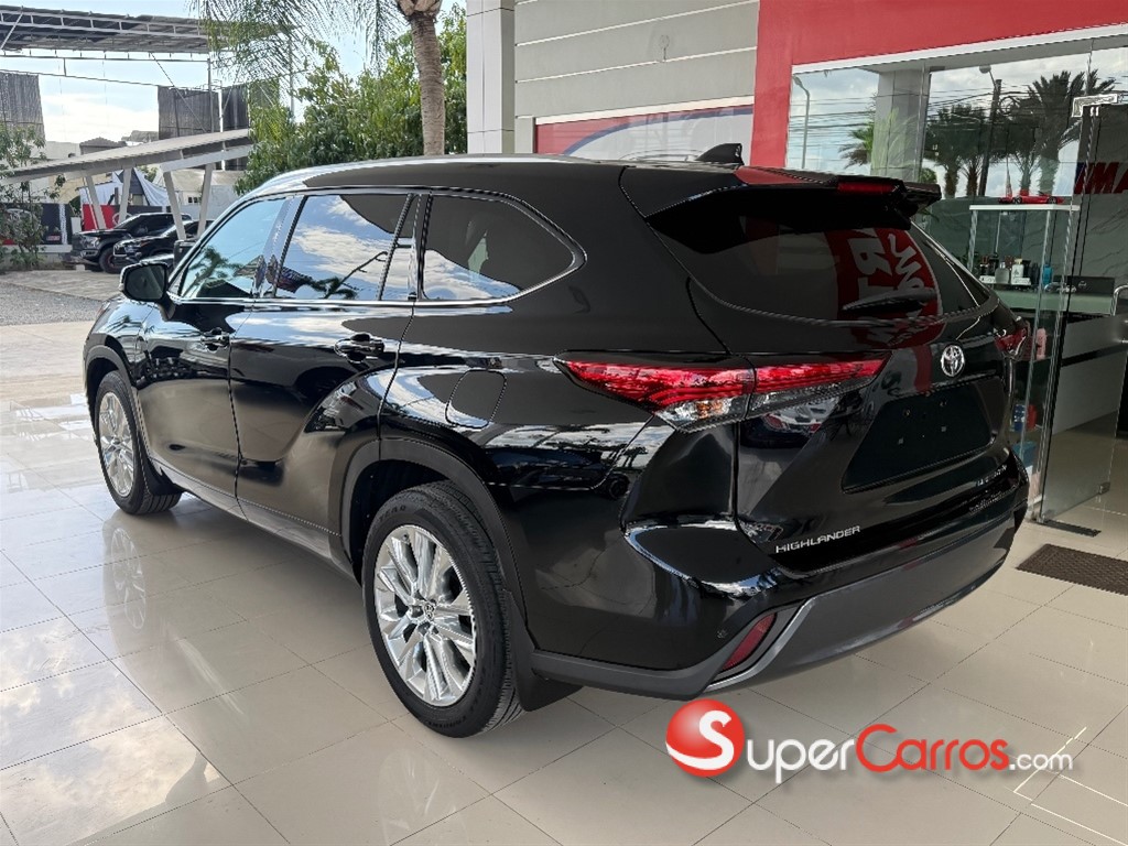 2021 Toyota Highlander Limited — foto 6 / 12