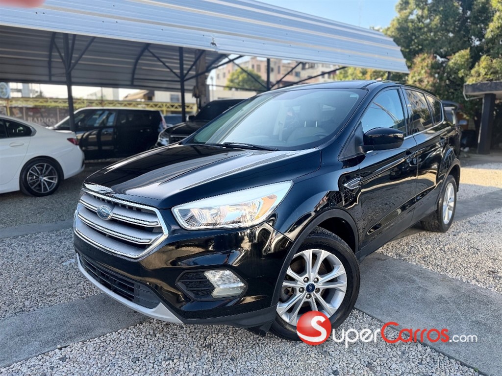 2017 Ford Escape SE Ecoboost — foto 3 / 9