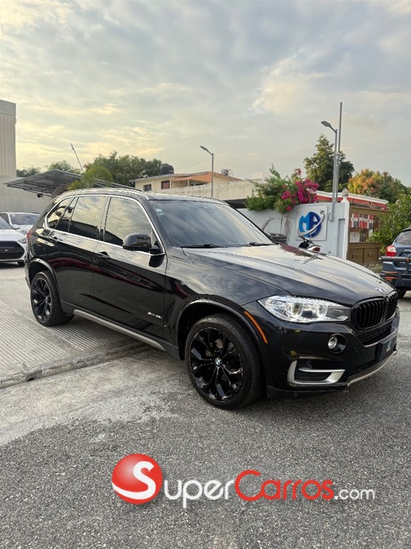 2018 BMW X 5 SDrive 35i — foto 8 / 12