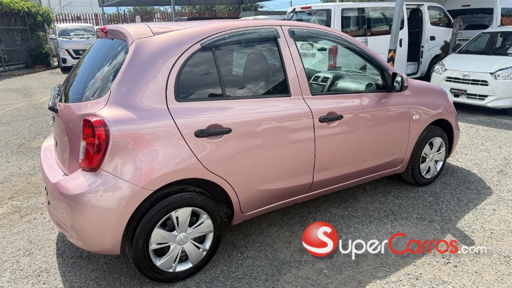 2020 Nissan March — foto 5 / 12