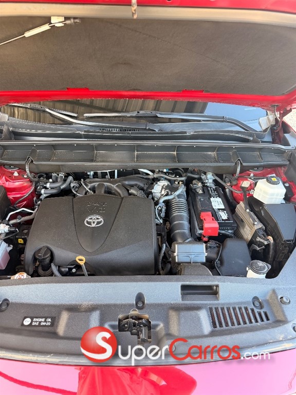 2021 Toyota Highlander XLE — foto 7 / 12