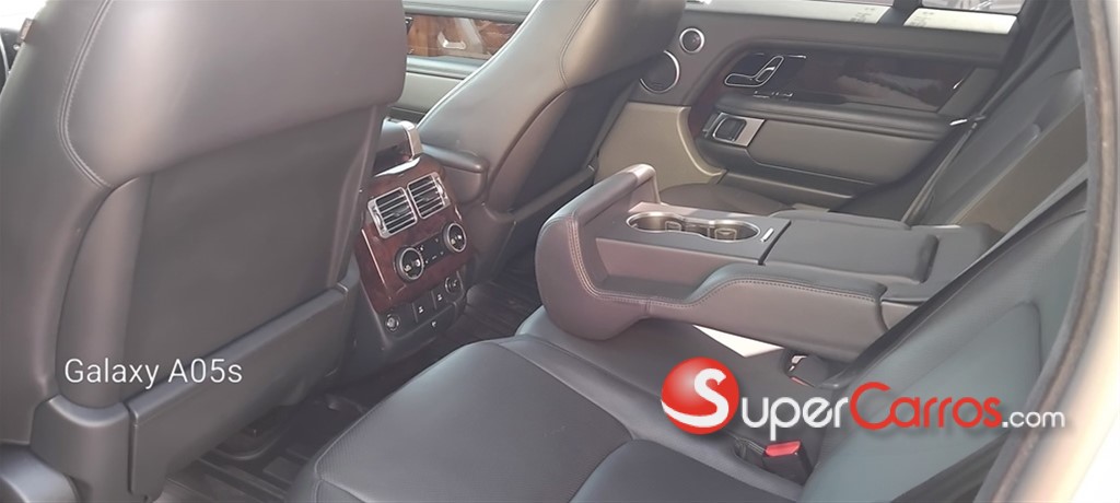2018 Land Rover Range Rover — foto 6 / 9