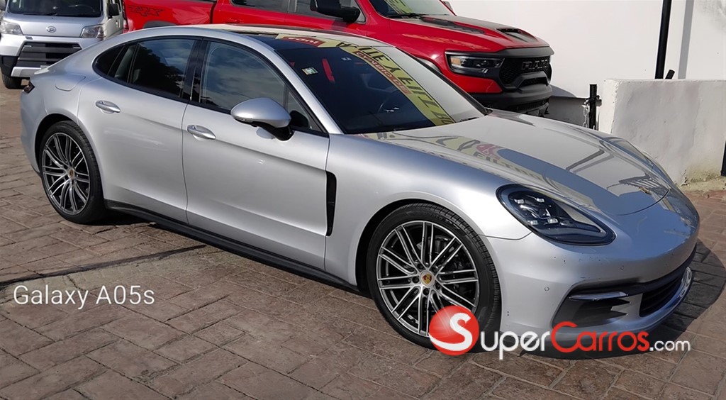 2018 Porsche Panamera — foto 7 / 7