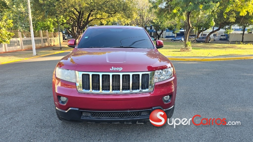 2013 Jeep Grand Cherokee Laredo 4x4 — foto 3 / 11