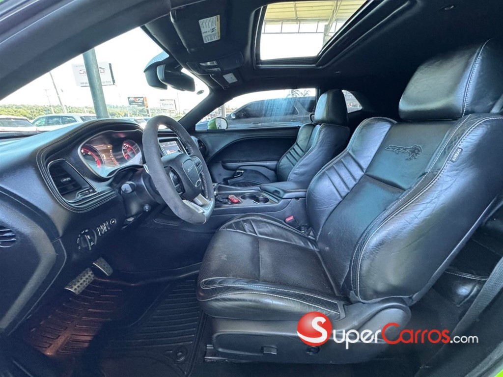 2016 Dodge Challenger SRT-HELLCAT — foto 10 / 10