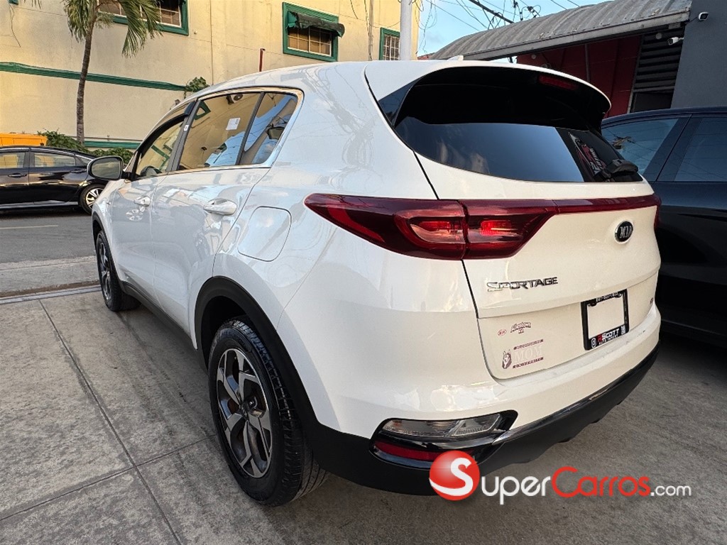 2020 Kia Sportage LX — foto 4 / 12