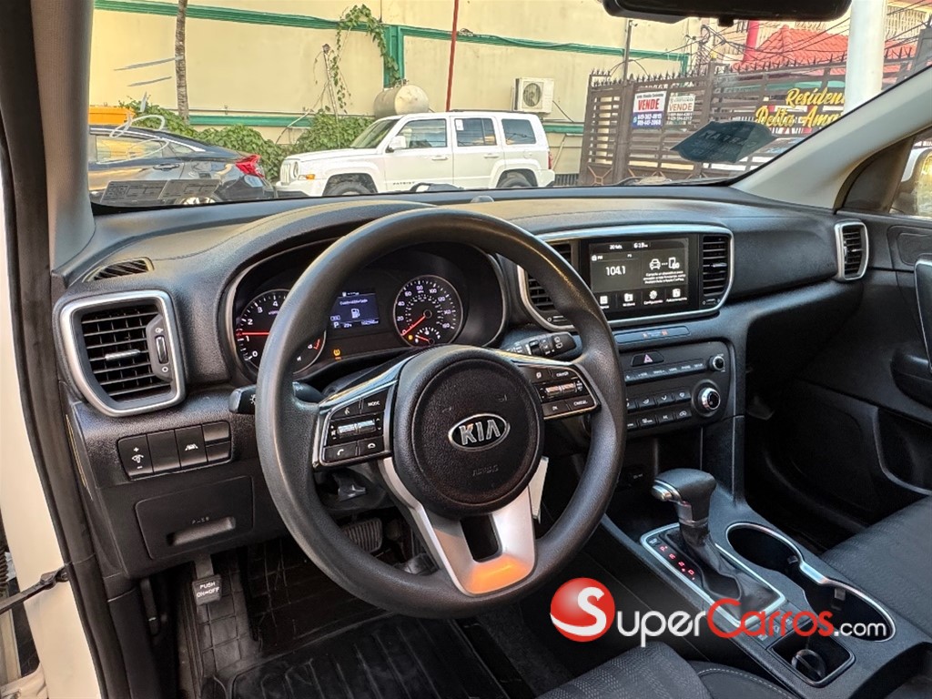 2020 Kia Sportage LX — foto 5 / 12