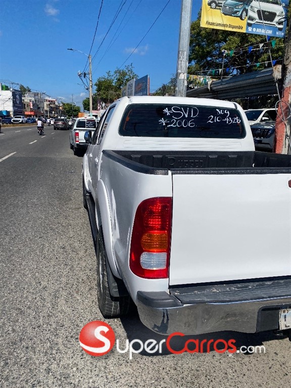 2006 Toyota Hilux — foto 4 / 11