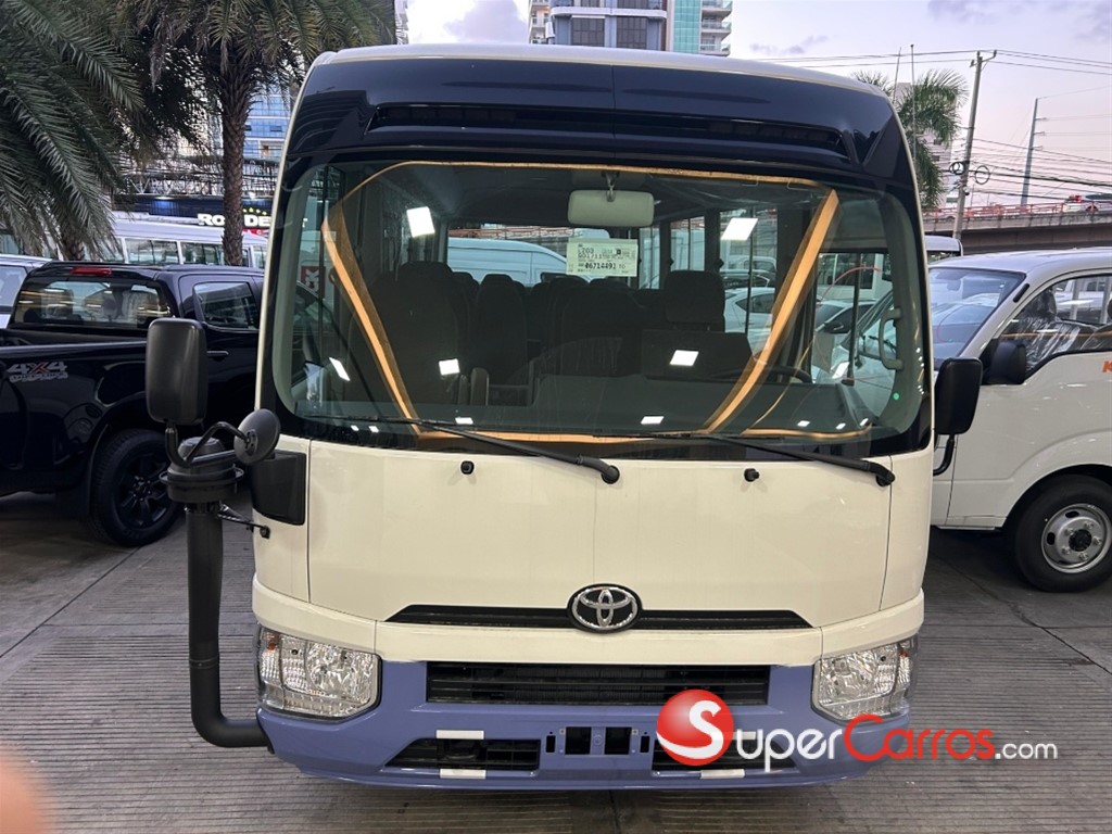 2026 Toyota Coaster — foto 8 / 10