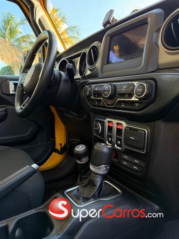 2021 Jeep Wrangler Willys Wheeler — foto 8 / 12