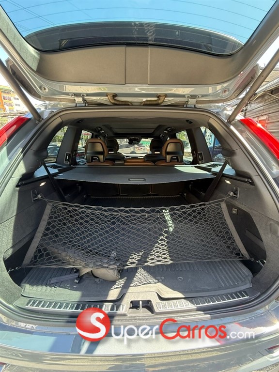 2022 Volvo XC90 Momentum B6 — foto 5 / 12