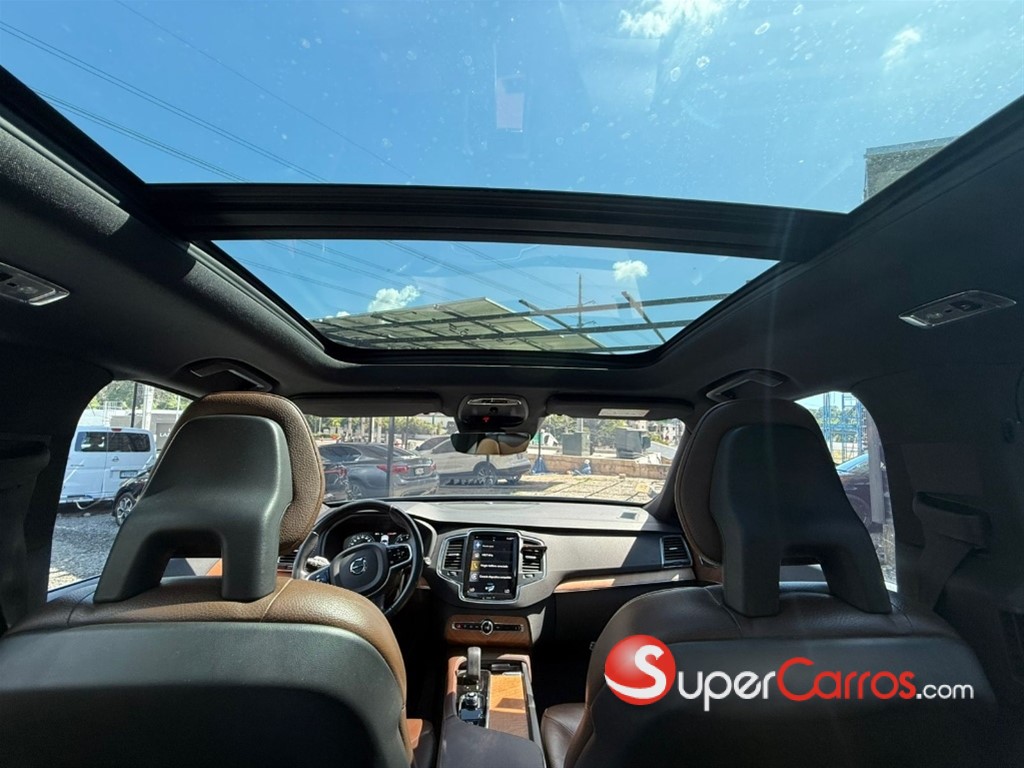 2022 Volvo XC90 Momentum B6 — foto 12 / 12
