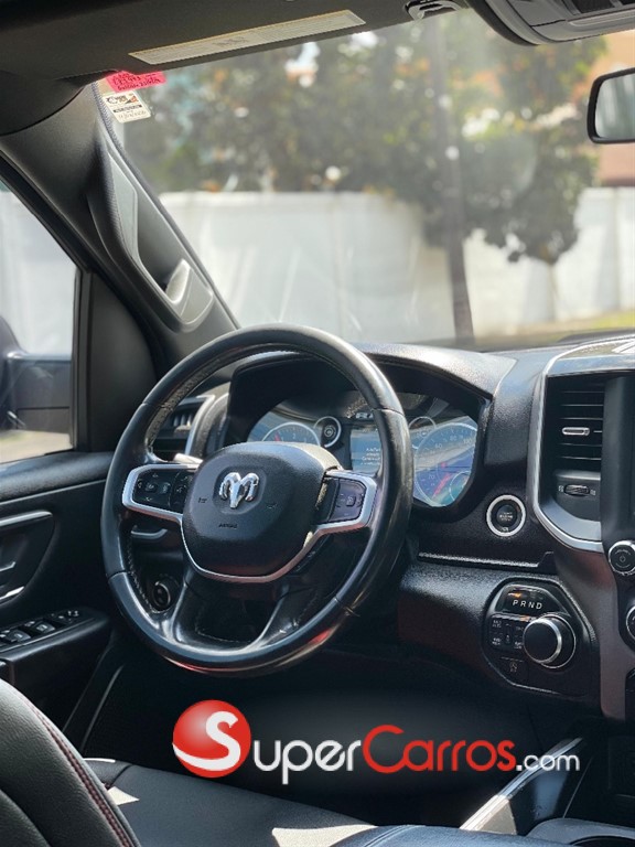 2019 Dodge Ram 1500 — foto 2 / 12