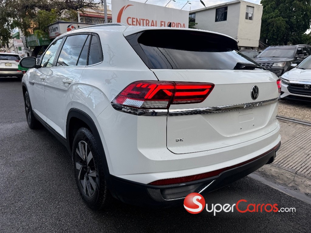 2021 Volkswagen Atlas CROSS SPORT R-LINE — foto 4 / 11