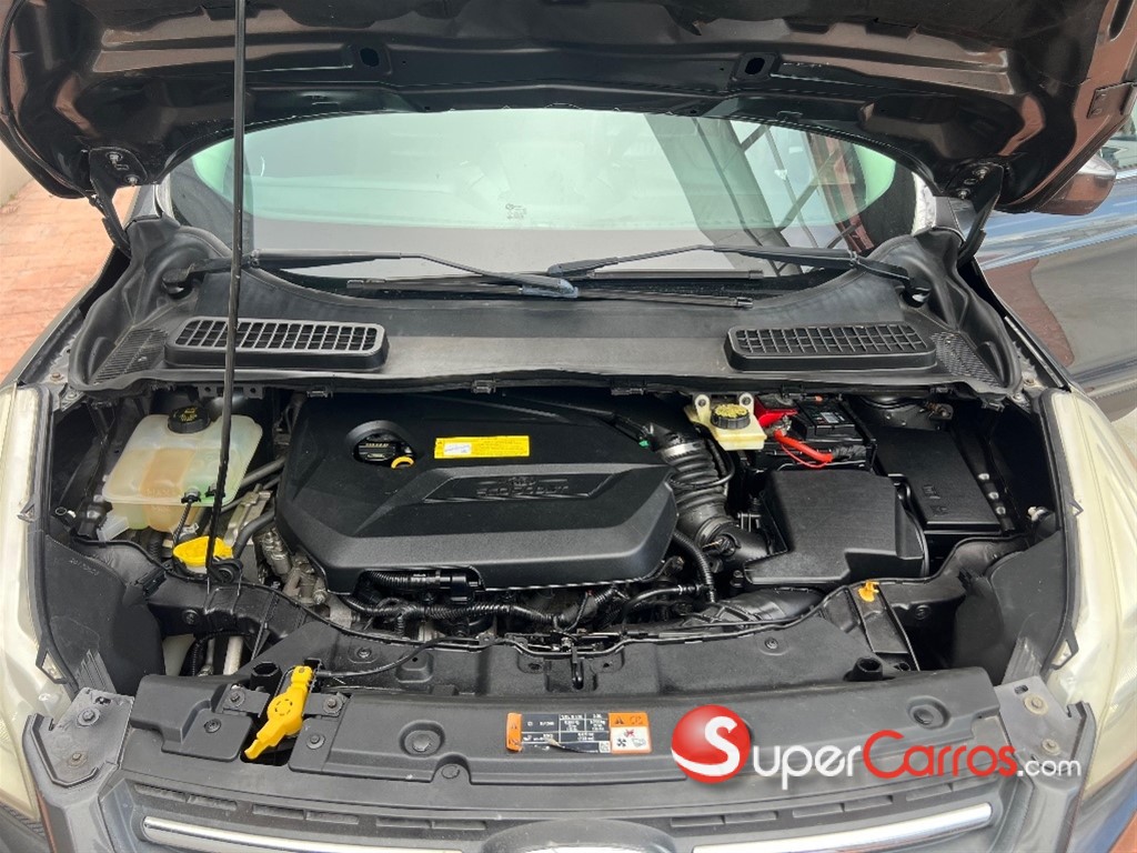 2016 Ford Escape SE Ecoboost — foto 9 / 10