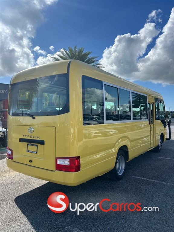 2026 Toyota Coaster — foto 3 / 5