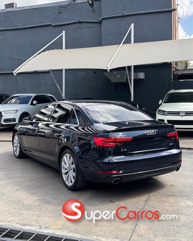 2017 Audi A4 Premium Plus — foto 3 / 7